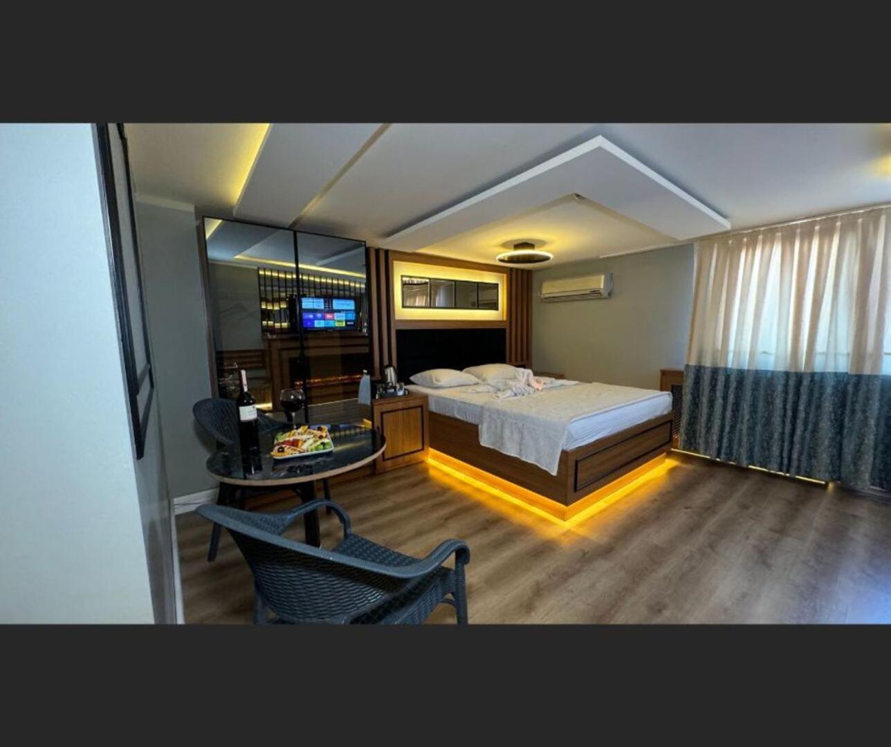 Blueway Hotel Istanbul Exterior foto